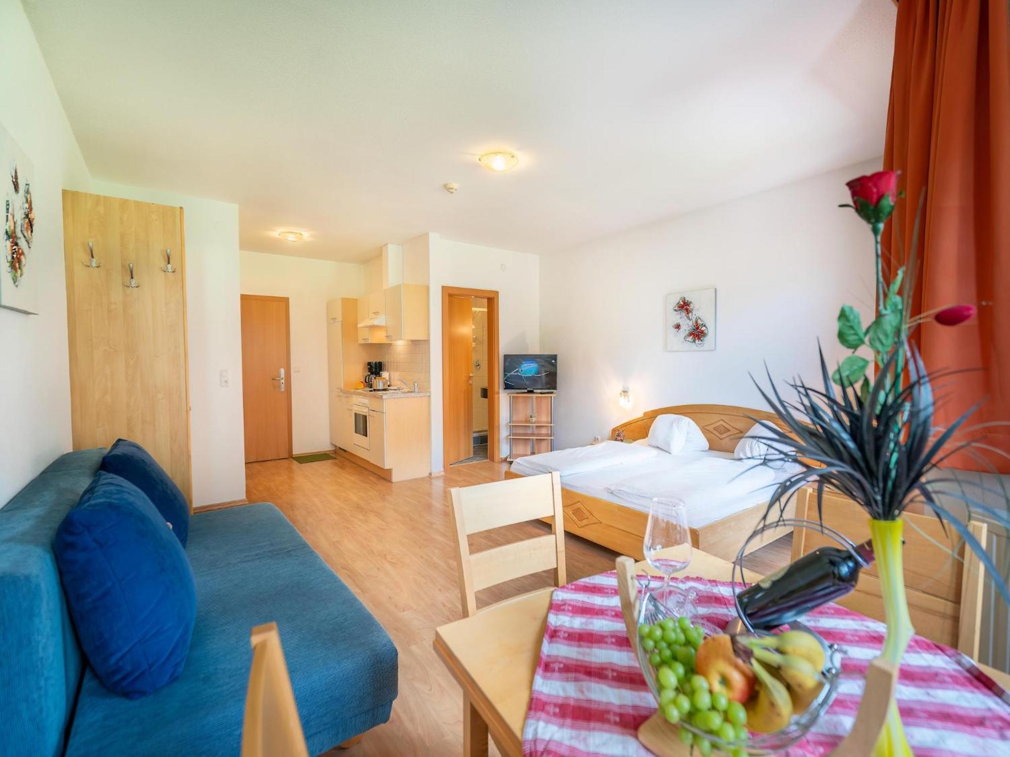 ניוסטיפט אים סטובאיטל Scenic Apartment In Top Location מראה חיצוני תמונה